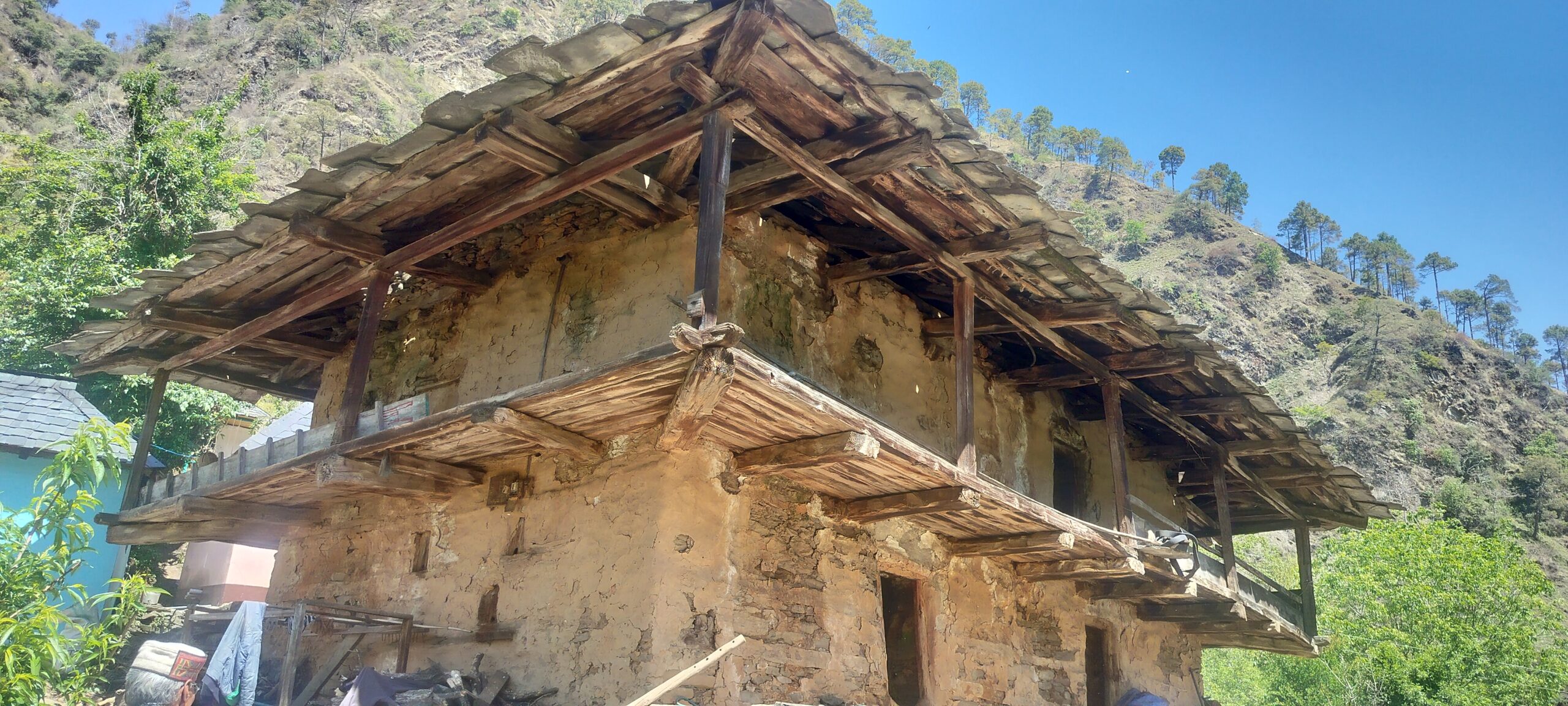 सैकड़ों वर्षों की विरासत: तरवांनू गांव का चार मंजिला प्राचीन मकान बना आकर्षण का केंद्र