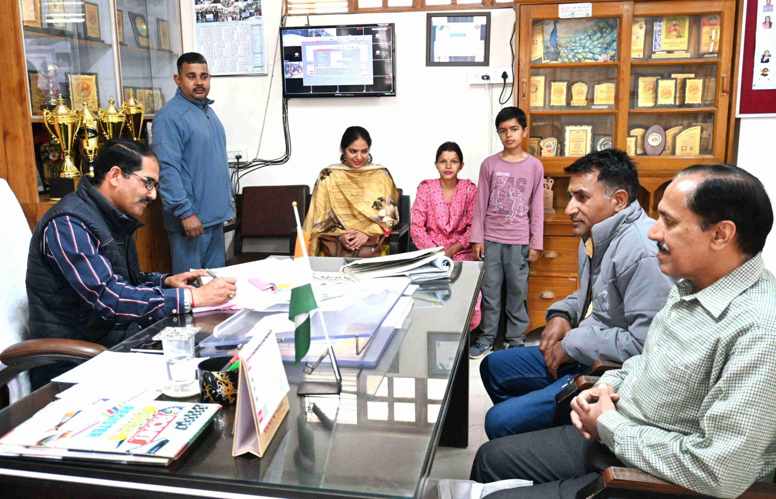 सरकारी स्कूलों में सीबीएसई के प्रति भारी उत्साह, मंडी जिला में 12 हजार से अधिक बच्चों ने लिया प्रवेश