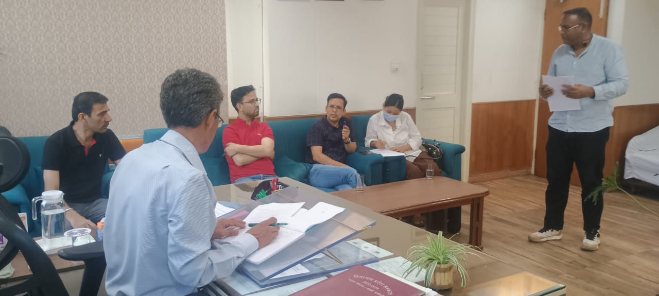 मुख्य चिकित्सा अधिकारी डॉ. रणजीत ठाकुर की अध्यक्षता में पीसी एंड पीएनडीटी अधिनियम पर समीक्षा बैठक आयोजित