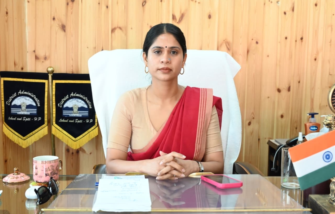 अनावश्यक यात्रा से बचें, अत्यंत आवश्यक होने पर ही लाहौल-स्पीति आएं : उपायुक्त किरण भड़ाना