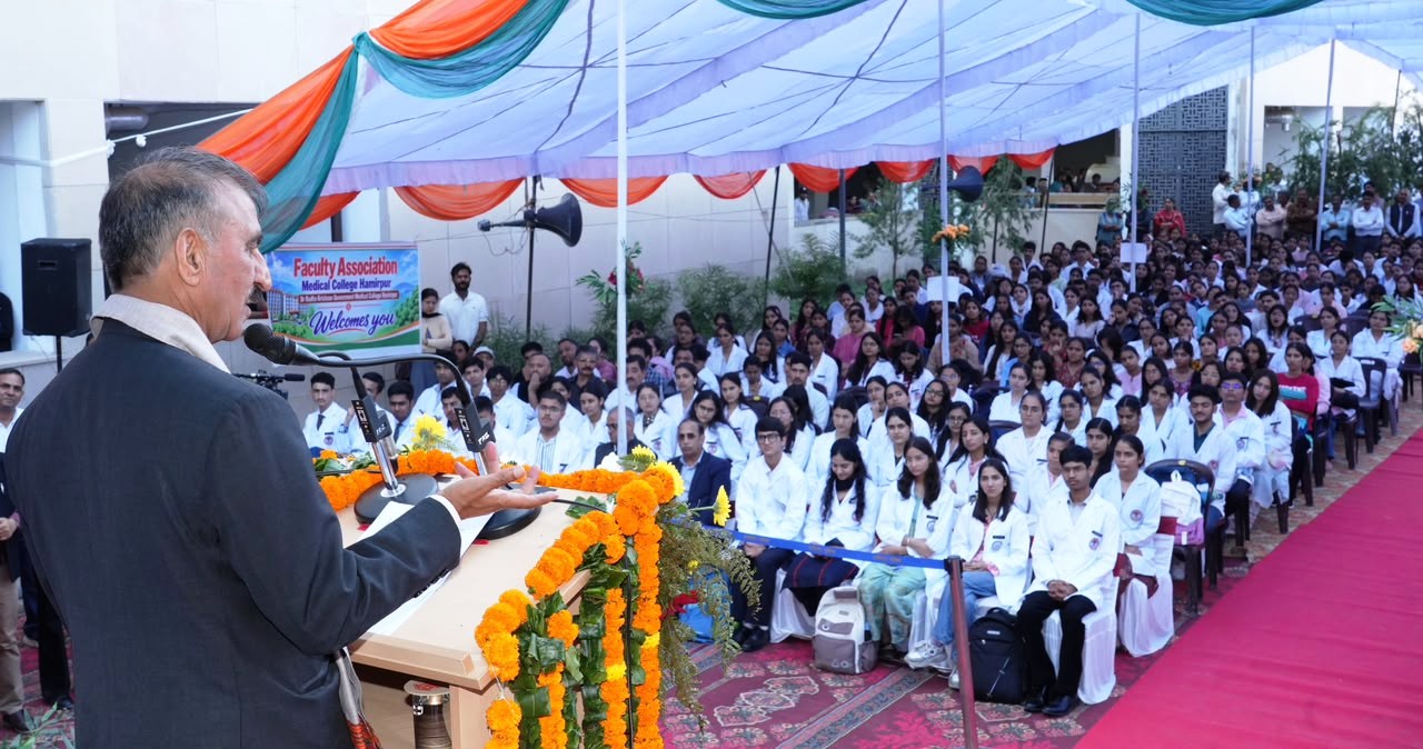 इंटर्नशिप स्टाइपंड बढ़ाने पर प्रदेश सरकार करेगी विचारः मुख्यमंत्री